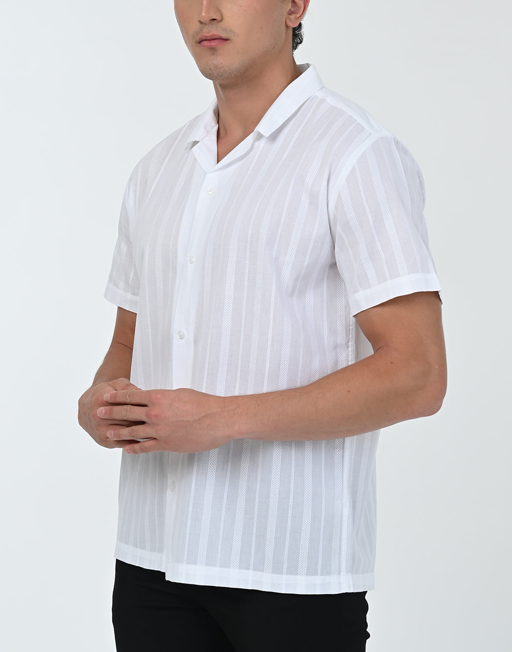 Vantage Sports Regular Fit Short Sleeve  Riviera Cuban Collar Dobby Mens Shirt