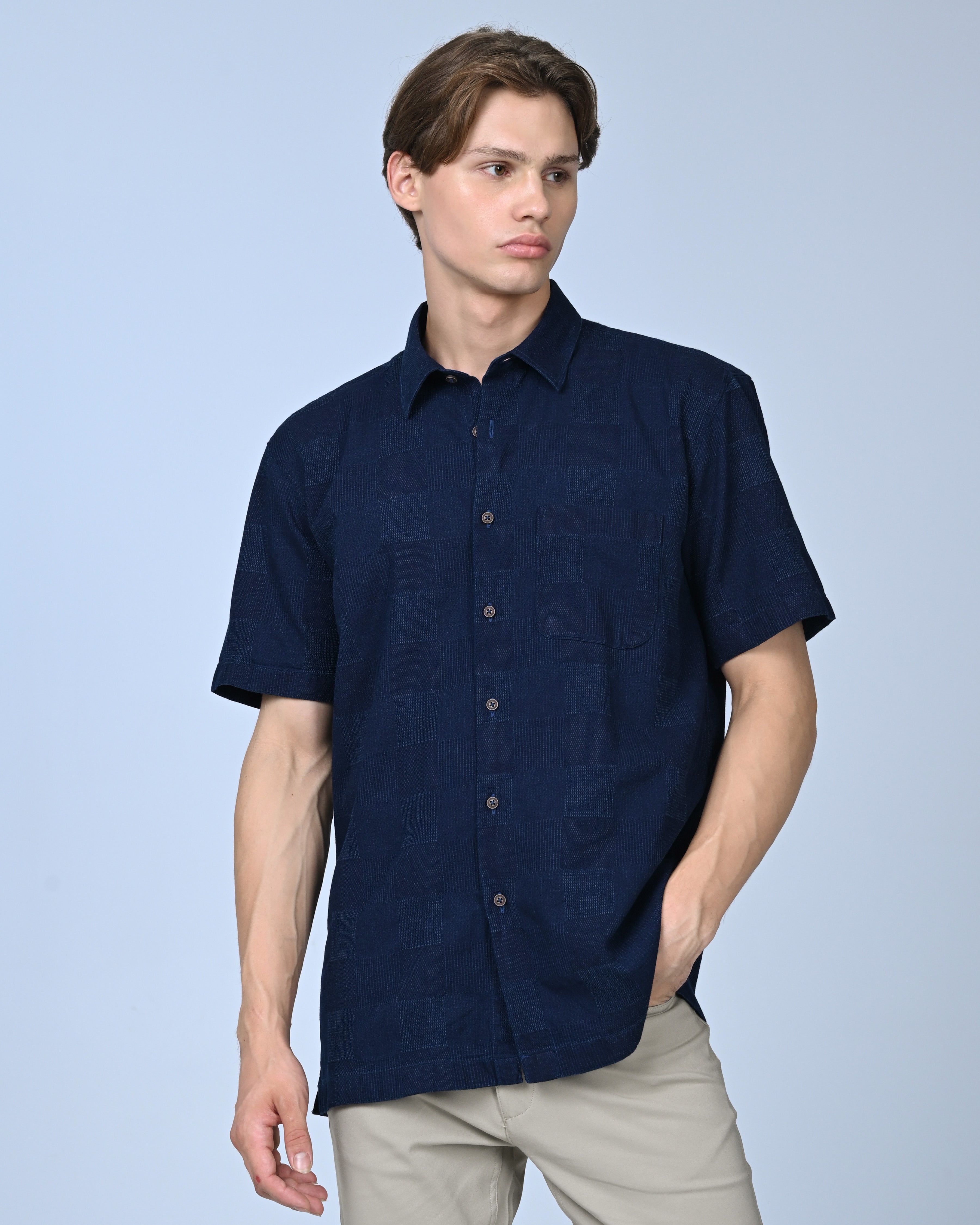 Vantage Men's Casual Regular Fit Short Sleeve Denim Shirt