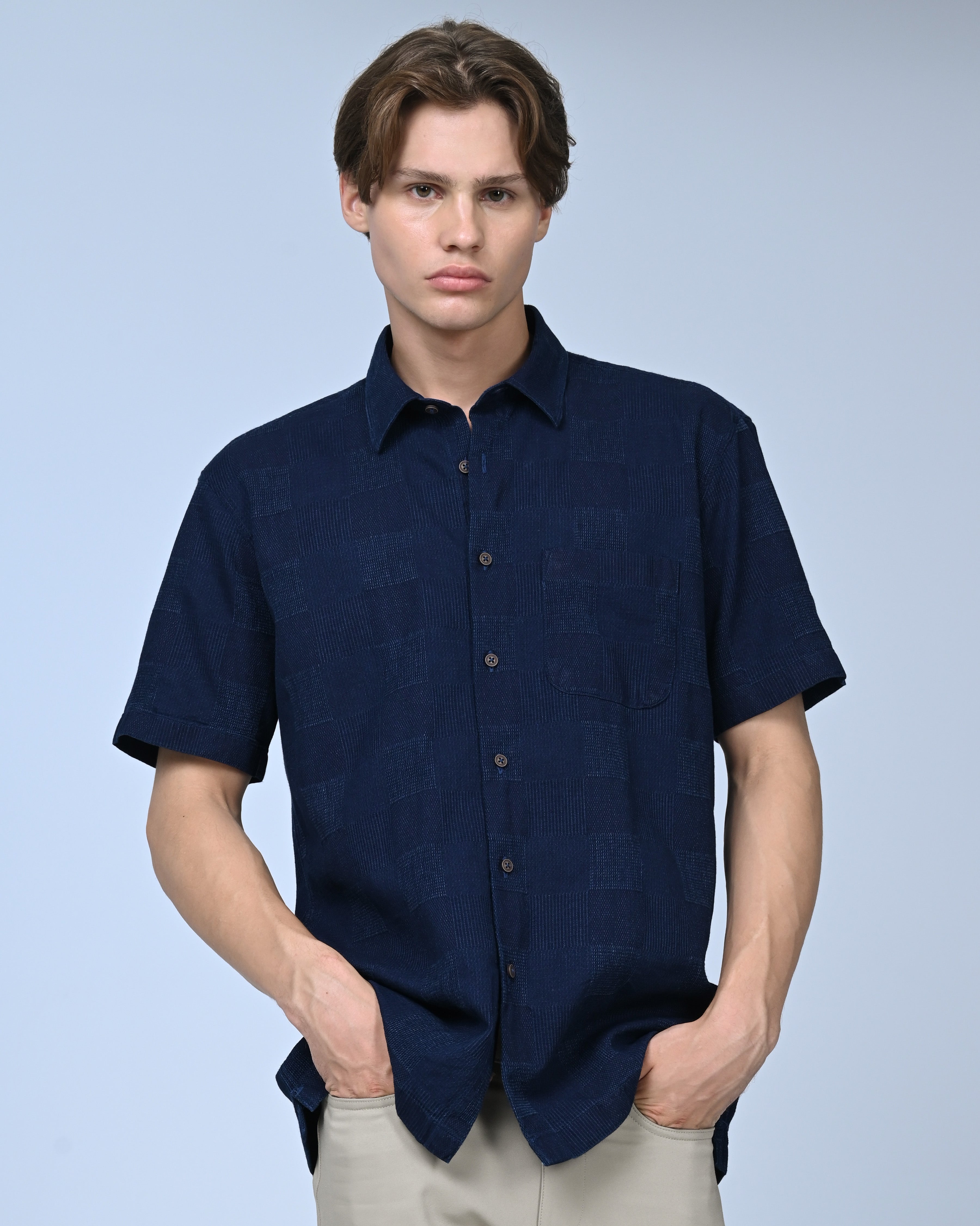Vantage Men's Casual Regular Fit Short Sleeve Denim Shirt