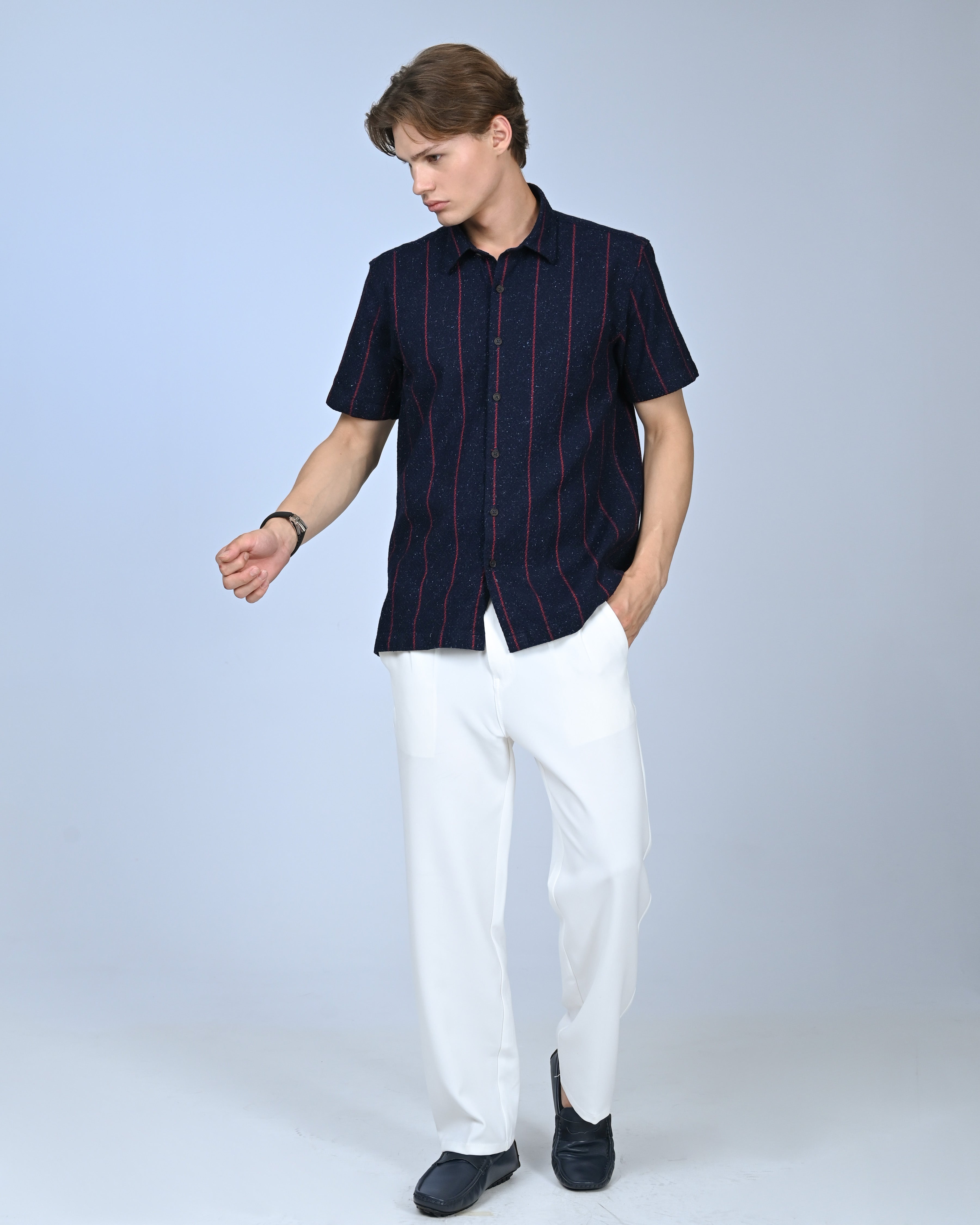 Vantage Men's Casual Relax Fit Short Sleeve Denim Shirt