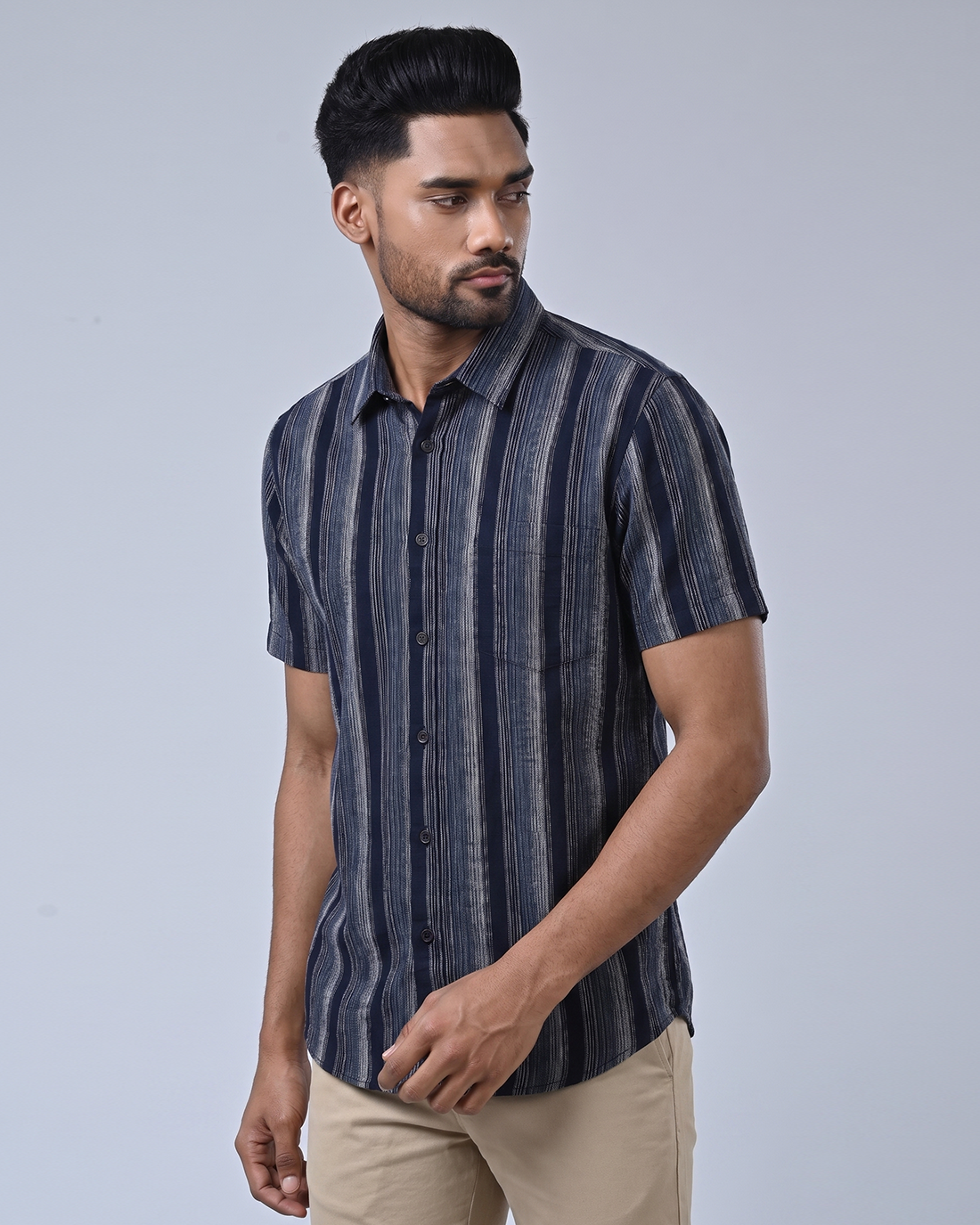 Vantage Casual 100% Cotton Relax Fit Short Sleeve Stripe Men's Shirt