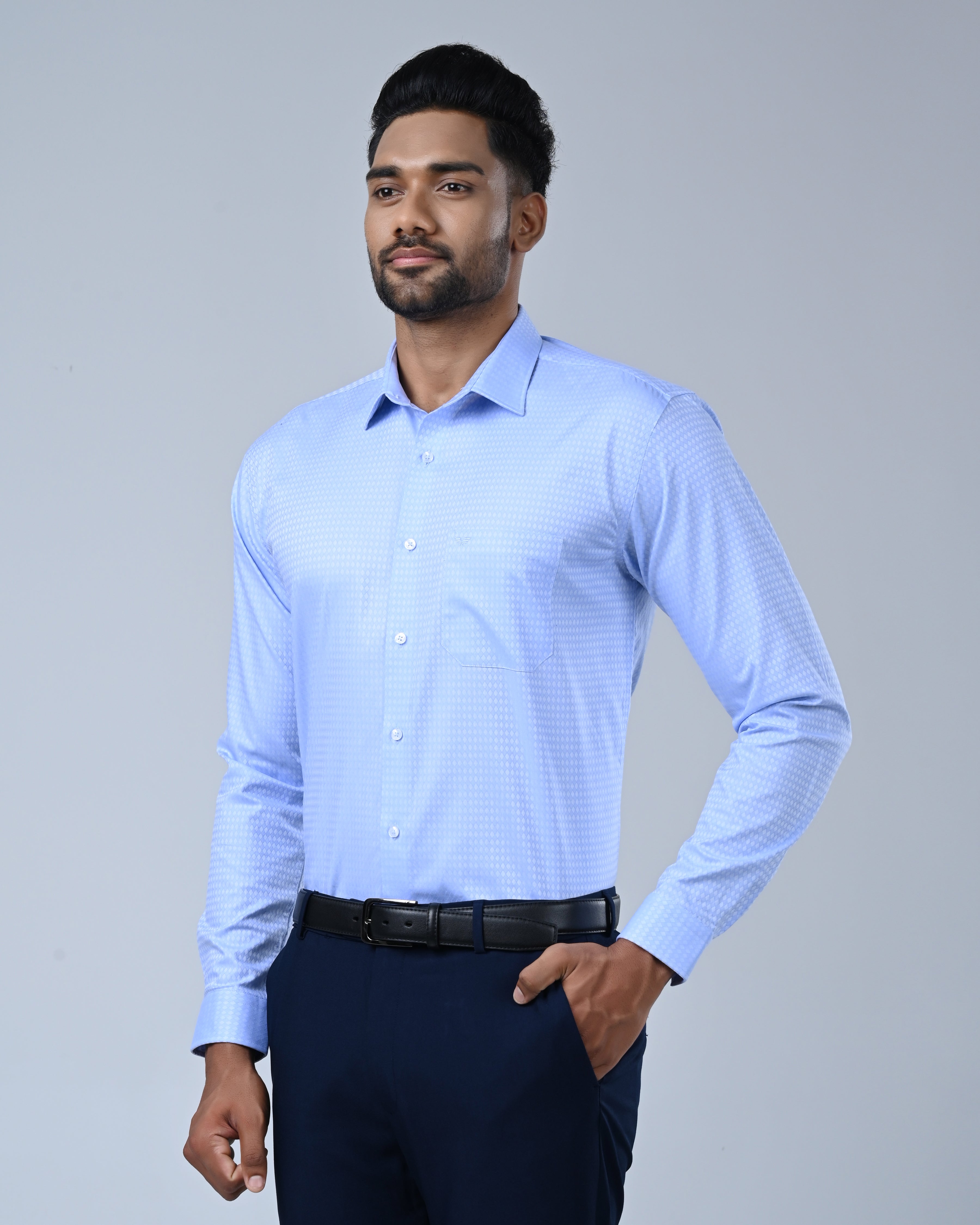 Vantage Blue Premium Giza Cotton Men’s Shirt – Slim Fit Long Sleeve