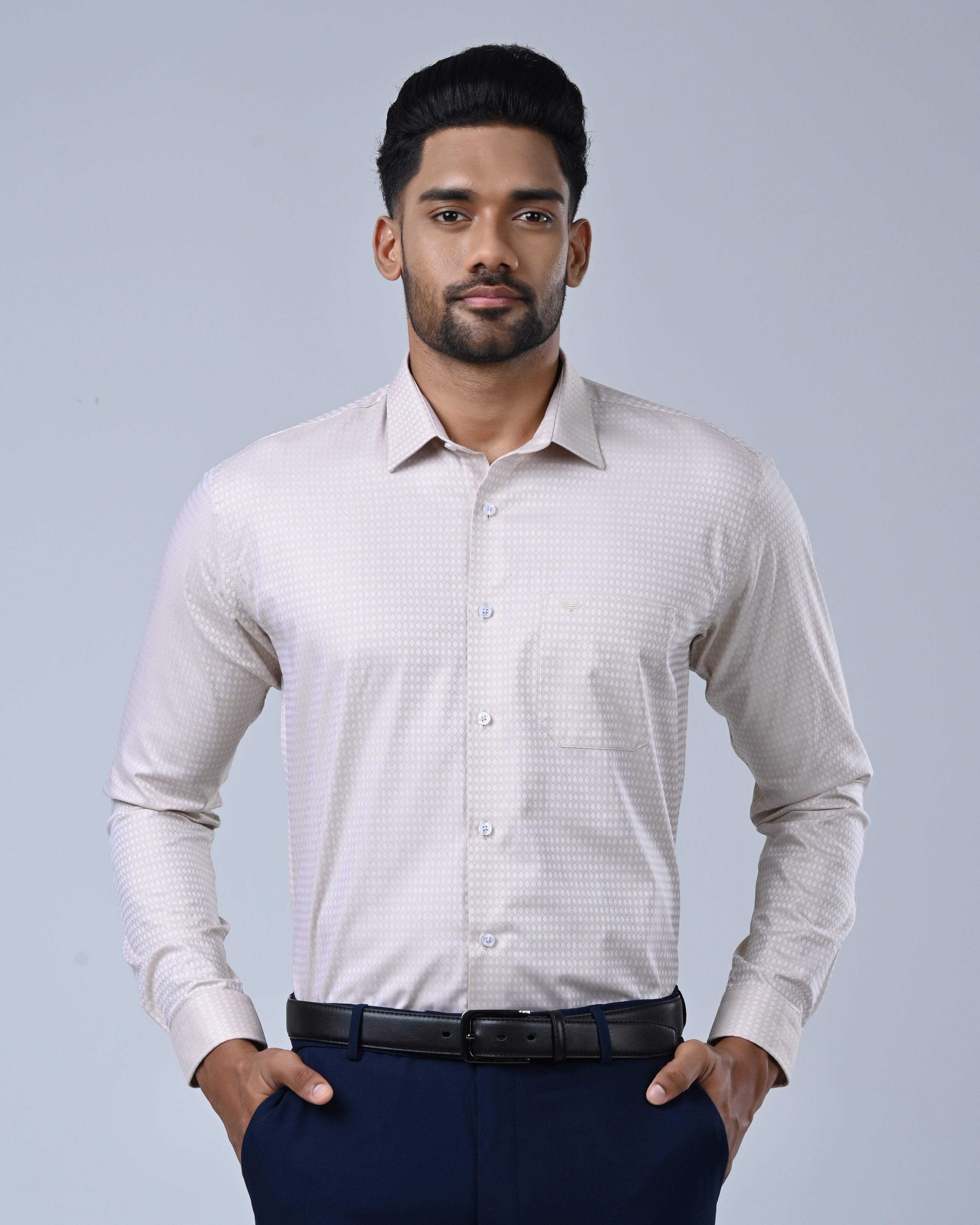 Vantage Blue Premium Giza Cotton Men’s Shirt – Slim Fit Long Sleeve