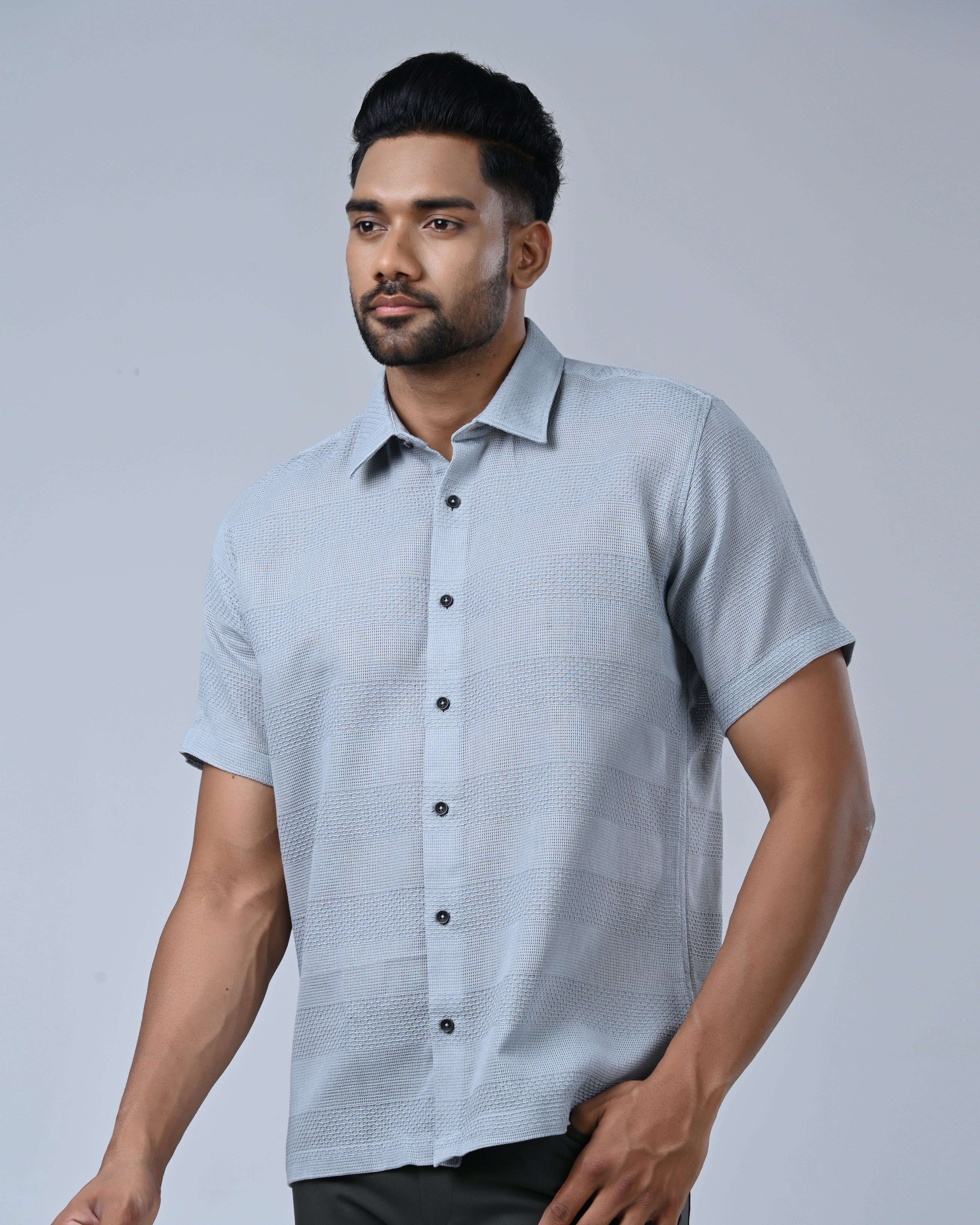 Vantage Men’s Honeycomb Design Casual Shirt – 100% Cotton Relax Fit Short Sleeve