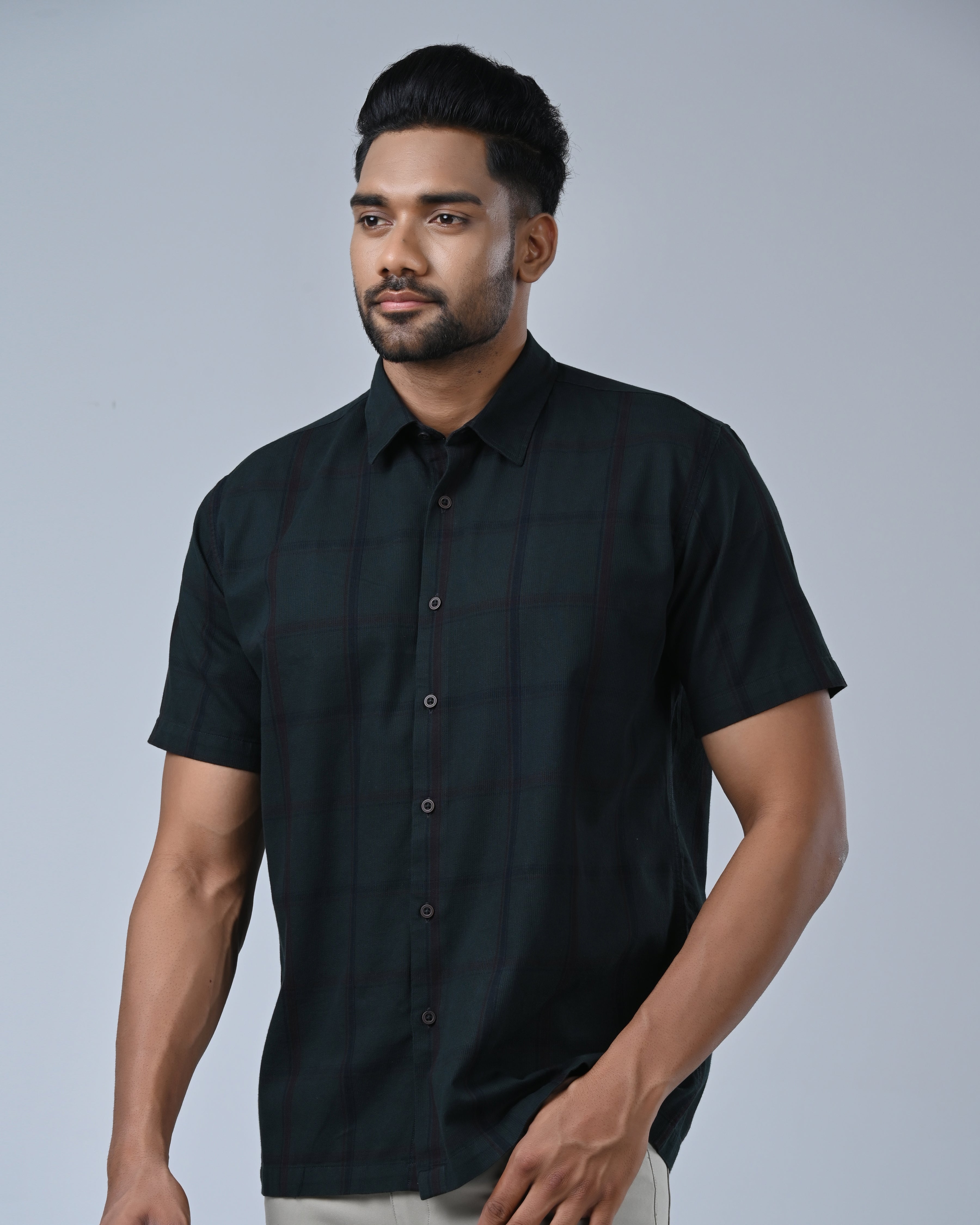 Vantage Men’s Corduroy Casual Shirt – 100% Cotton Relax Fit Short Sleeve