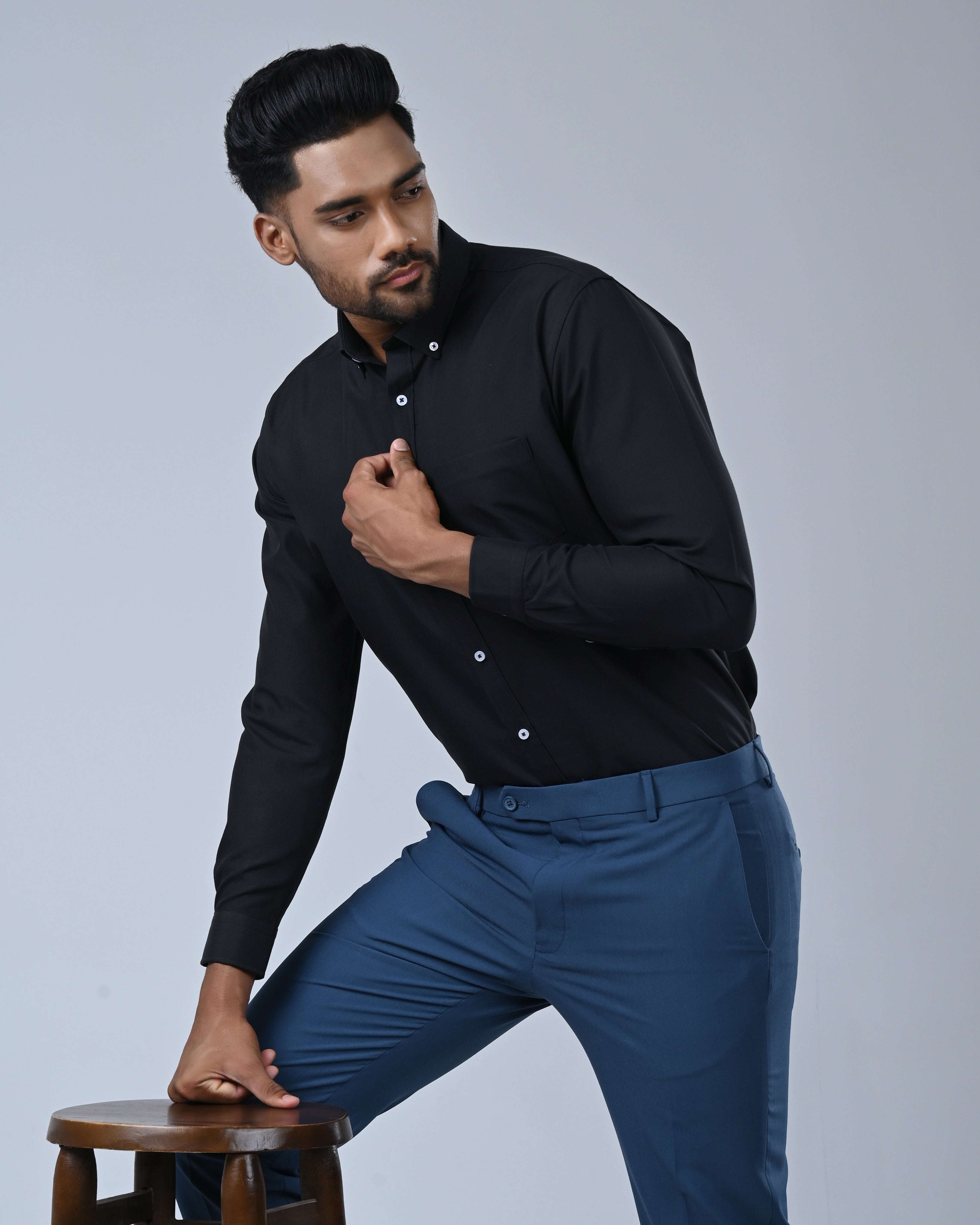 Vantage Men’s Business Shirt – Polycotton Slim Fit Long Sleeve