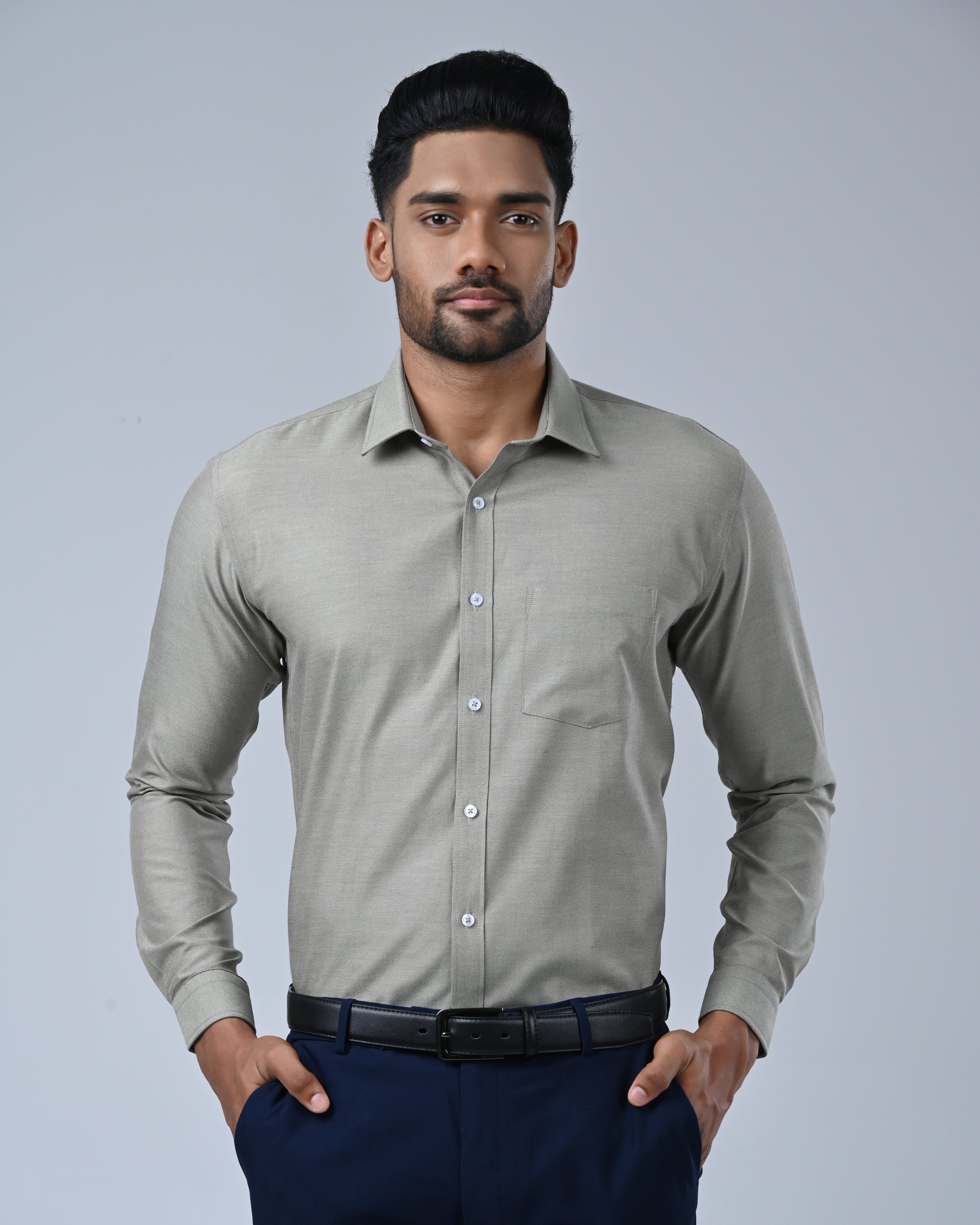 Vantage Business Oxford Slim Fit Long Sleeve Mens Shirt