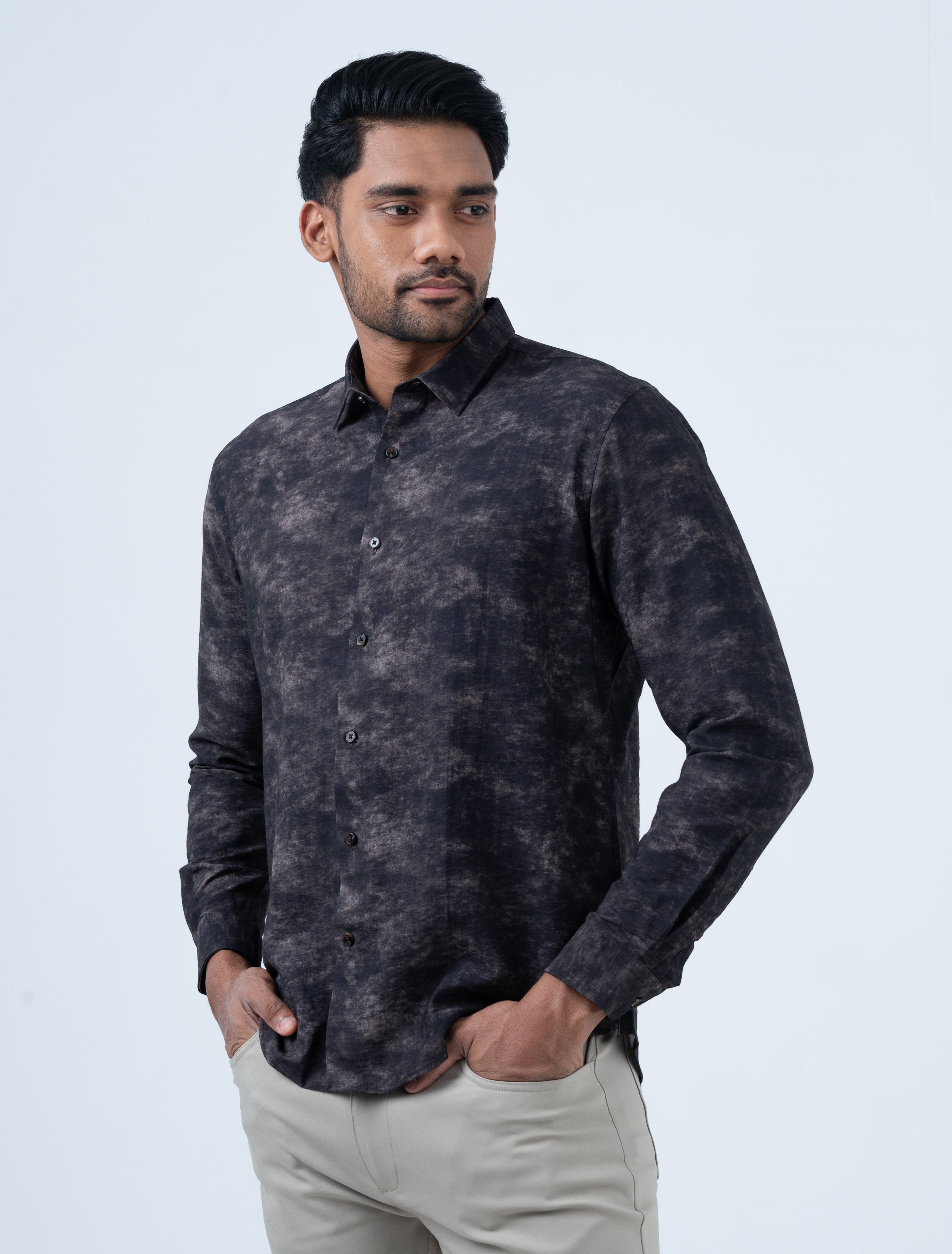 Vantage Men's Casual Slim Fit Long Sleeve Printed Shirt