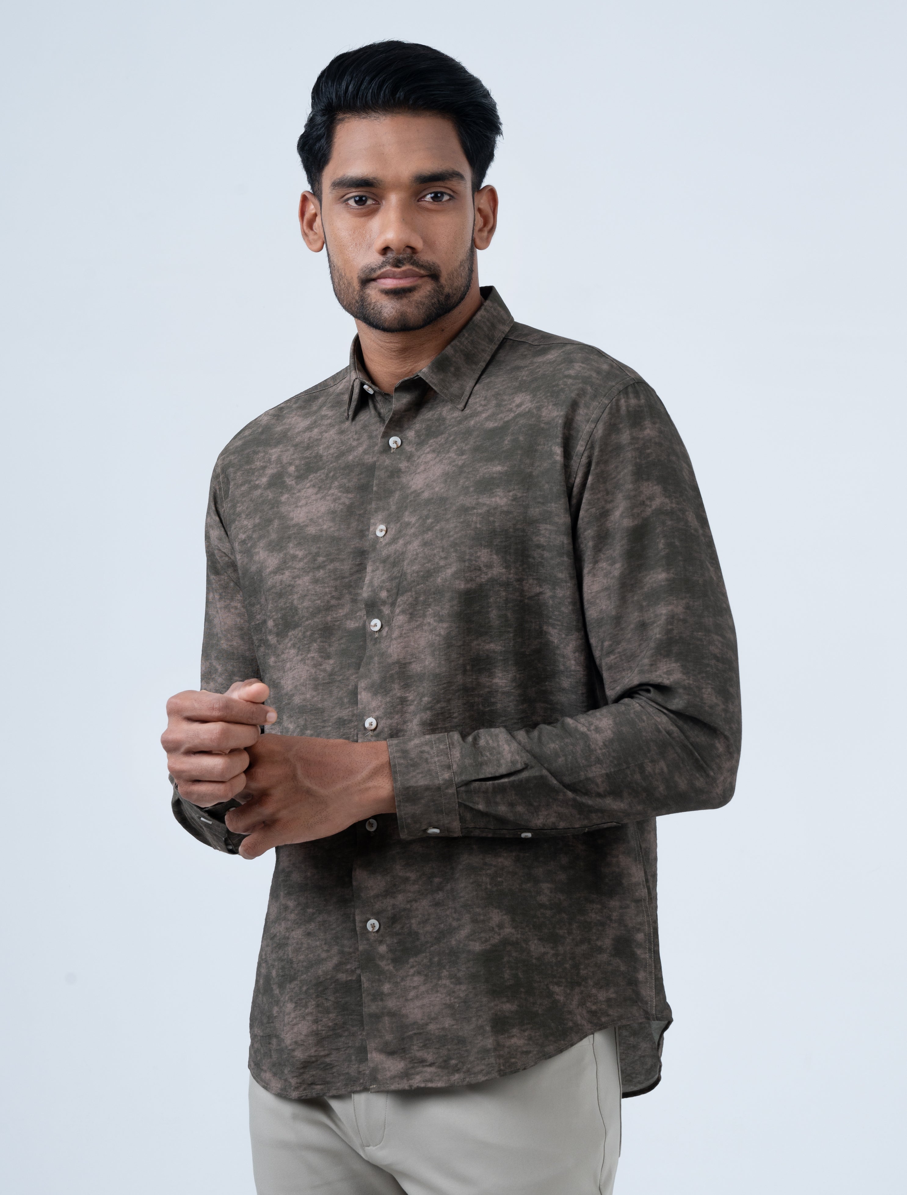 Vantage Men's Casual Slim Fit Long Sleeve Printed Shirt