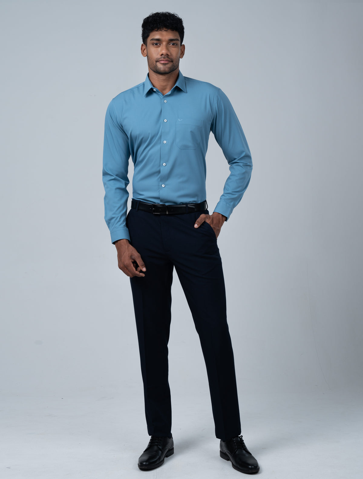 Vantage Blue Premium Modal Stretch Fabric Men’s Shirt – Slim Fit Long Sleeve